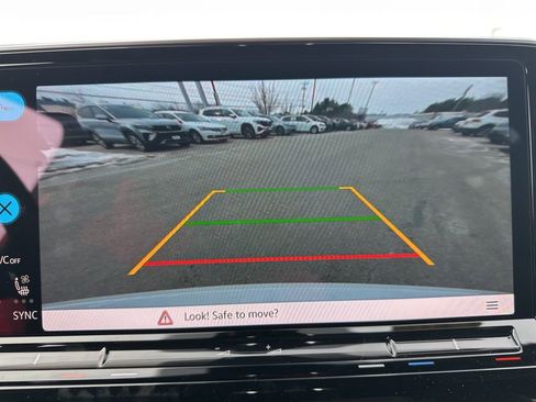 New 2026 Volkswagen Atlas Cross Sport SE image 19