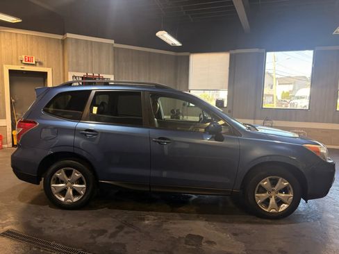 Used 2015 Subaru Forester 2.5i Limited AWD/4WD image 7