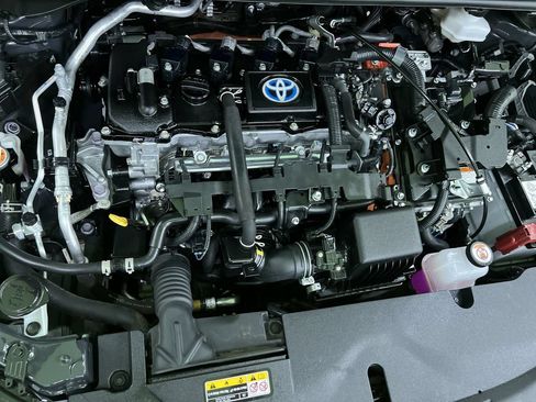 Used 2023 Toyota Corolla LE FWD image 18