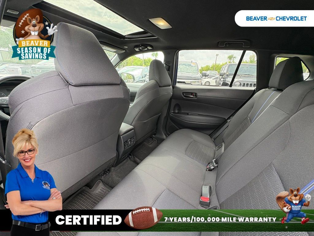 Used 2024 Toyota Corolla Cross AWD Hybrid w/ Moonroof Package image 15