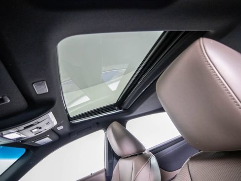 Used 2023 Lexus ES 350 w/ Premium Package FWD image 25
