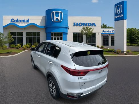 Used 2021 Kia Sportage LX image 4