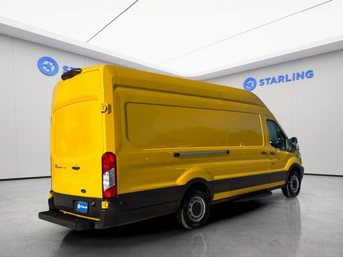 Used 2019 Ford Transit 250 148 High Roof Extended RWD image 9