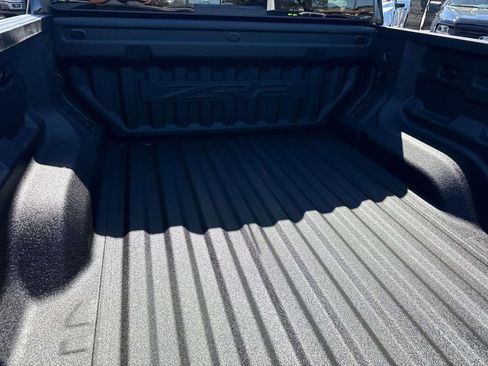 Used 2024 Chevrolet Colorado ZR2 w/ Technology Package image 6