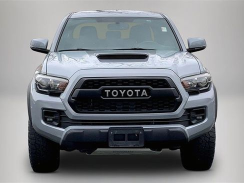 Used 2017 Toyota Tacoma TRD Pro image 3