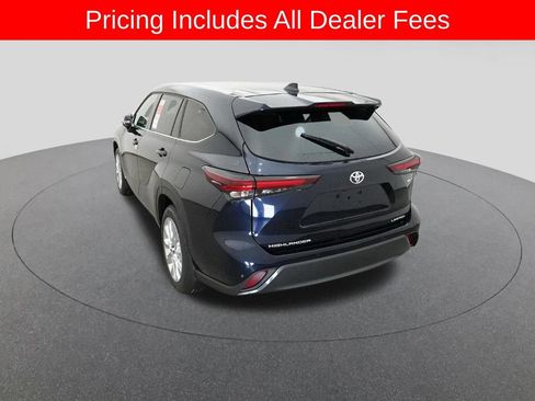 New 2026 Toyota Highlander Limited AWD/4WD image 6