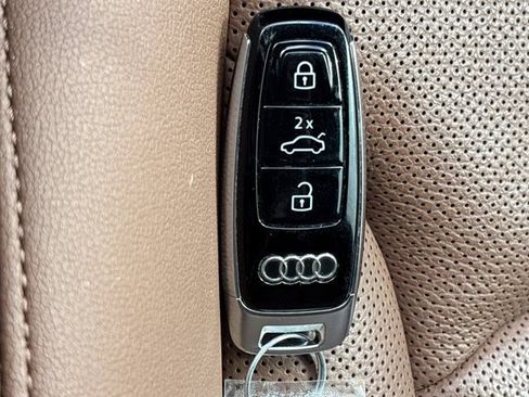 Used 2023 Audi Q7 3.0T Prestige w/ Prestige Package AWD/4WD image 47