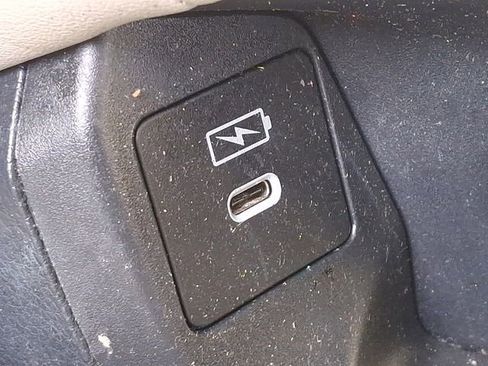 Used 2025 Honda HR-V LX image 26