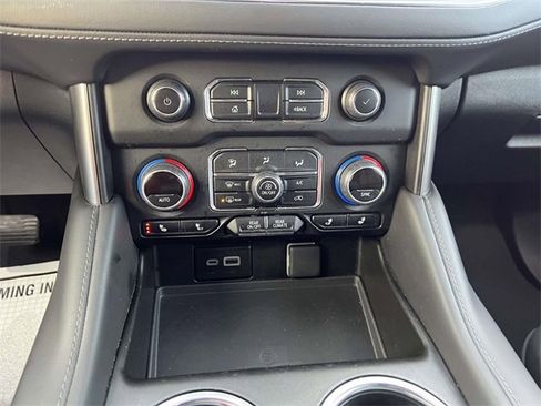 Certified 2024 Chevrolet Suburban LT image 24