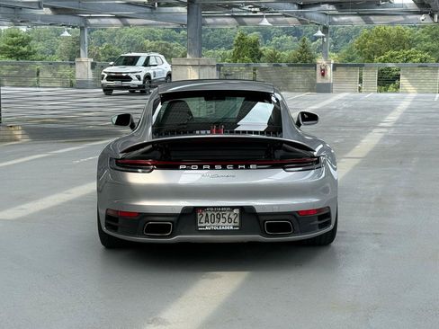 Used 2024 Porsche 911 Carrera w/ Premium Package RWD image 2
