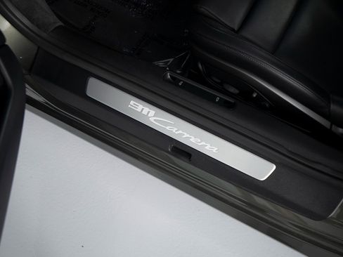 Certified 2022 Porsche 911 Carrera image 37