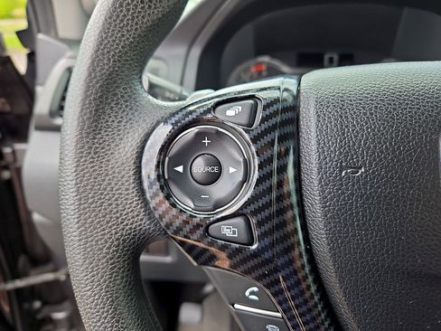 Used 2020 Honda Ridgeline Sport image 21