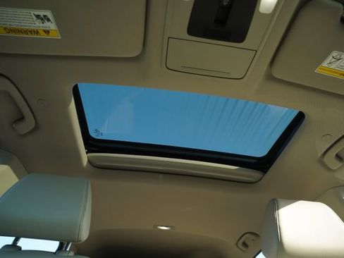 Used 2023 Honda CR-V EX-L image 12