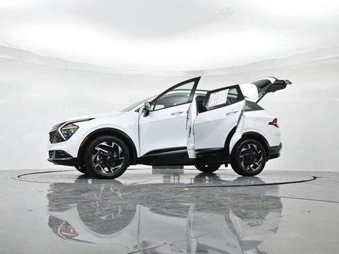 Used 2025 Kia Sportage SX image 54