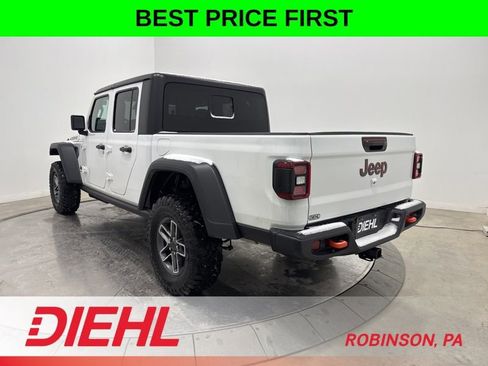 New 2026 Jeep Gladiator Mojave image 5