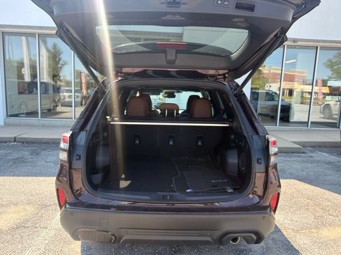 Used 2026 Subaru Forester Touring AWD/4WD image 8