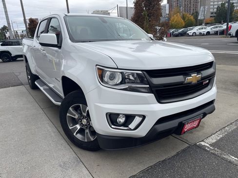 Used 2019 Chevrolet Colorado Z71 image 35