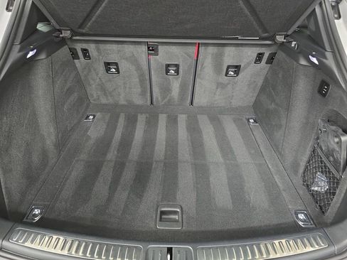 Certified 2024 Porsche Macan GTS AWD/4WD image 31