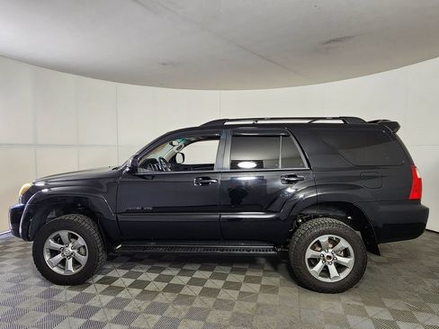 Used 2006 Toyota 4Runner Limited AWD/4WD image 4