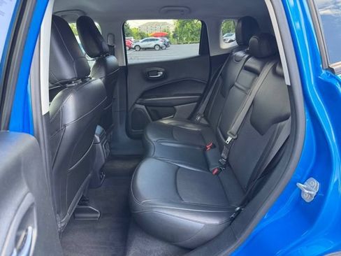 Used 2019 Jeep Compass Latitude AWD/4WD image 18