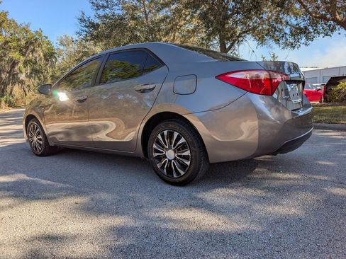 Used 2019 Toyota Corolla LE image 5