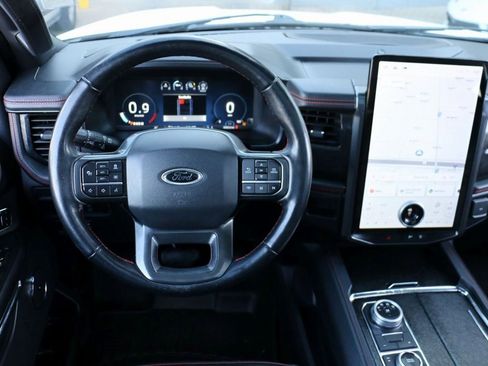 Used 2022 Ford Expedition Max Limited image 30