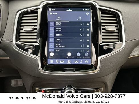 Certified 2025 Volvo XC90 T8 Ultra w/ Lounge Package AWD/4WD image 16