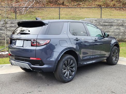 New 2025 Land Rover Discovery Sport S image 2