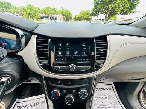 Used 2019 Chevrolet Trax LS w/ Tint and Cruise Package FWD image 13