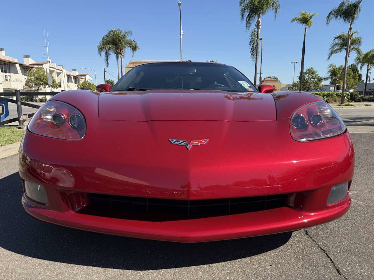 Used 2009 Chevrolet Corvette Coupe w/ Preferred Equipment Group RWD image 14