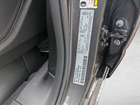 Used 2025 RAM 1500 Lone Star image 20