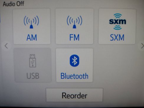 Used 2020 Toyota Corolla SE image 17