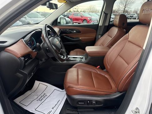 Used 2020 Chevrolet Traverse High Country image 15