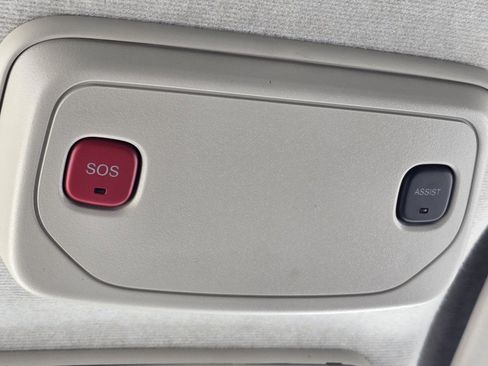 Used 2025 RAM ProMaster 2500 FWD image 9