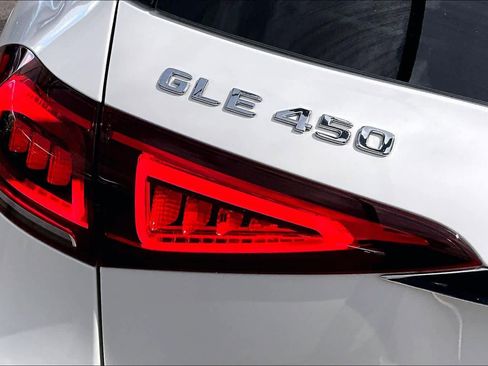 Used 2022 Mercedes-Benz GLE 450 4MATIC image 28