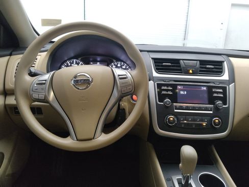 Used 2016 Nissan Altima 2.5 S w/ Power Driver Seat Package FWD image 22