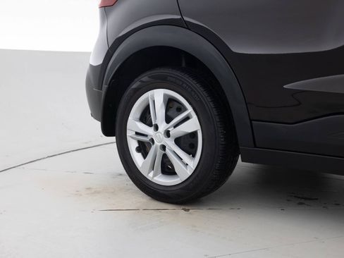 Used 2020 Nissan Kicks S FWD image 19