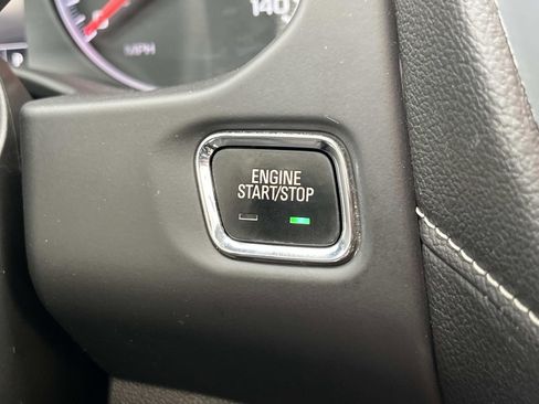 Used 2019 GMC Acadia SLE image 37