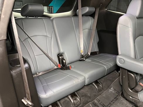 Used 2023 Buick Enclave Essence w/ Experience Buick Package image 28