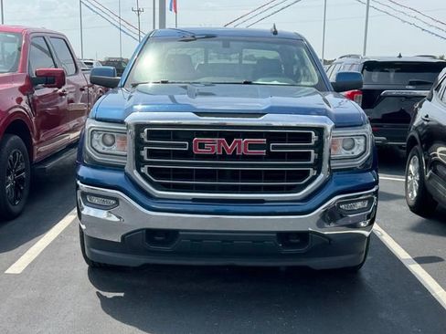 Used 2017 GMC Sierra 1500 SLE w/ SLE Value Package AWD/4WD image 5