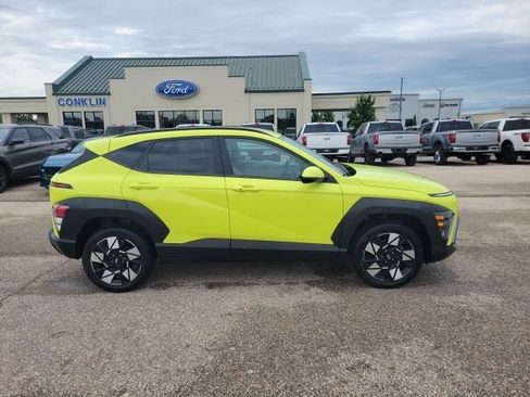 Used 2025 Hyundai Kona SEL AWD/4WD image 20