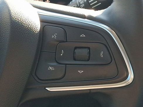 Certified 2024 Buick Encore GX Sport Touring image 24