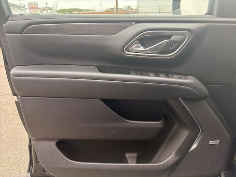 Used 2024 Chevrolet Tahoe LT image 12