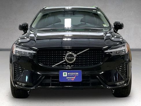 Certified 2023 Volvo XC60 B6 Ultimate w/ Protection Package Premier AWD/4WD image 2