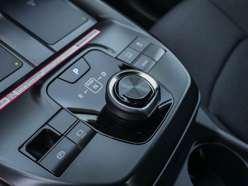 New 2026 Subaru Uncharted Premium FWD image 20