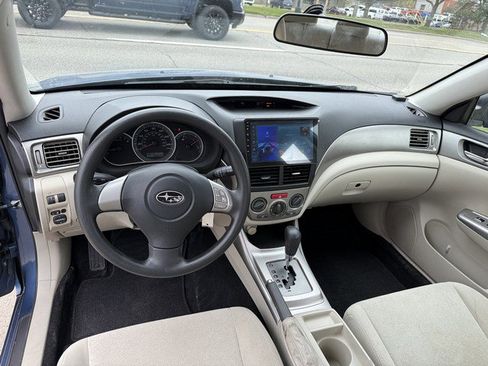 Used 2010 Subaru Impreza 2.5i image 11