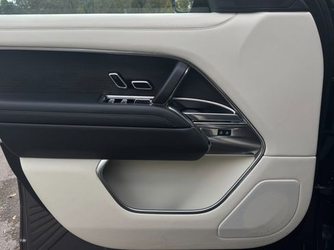 Used 2022 Land Rover Range Rover SE image 79