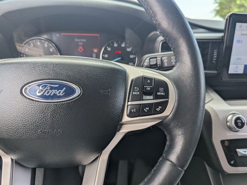Used 2023 Ford Explorer XLT w/ Equipment Group 202A RWD image 30