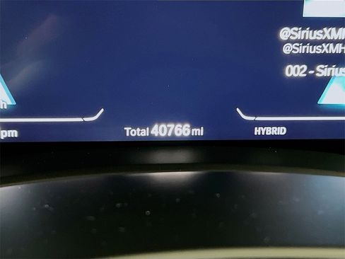 Used 2022 BMW X5 xDrive45e w/ Executive Package image 13