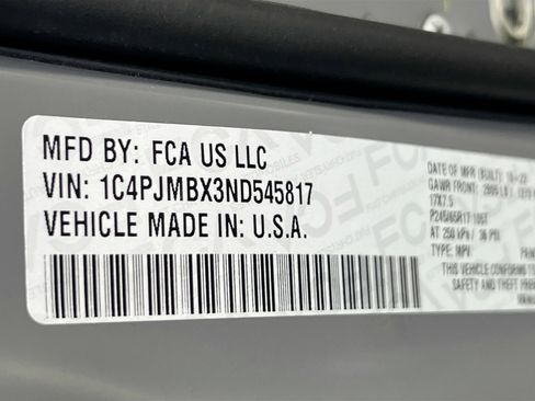 Used 2022 Jeep Cherokee Trailhawk w/ Premium Leather Package image 30